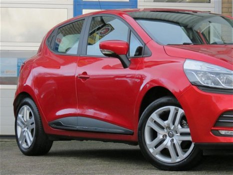 Renault Clio - 0.9 TCe Zen Navi|LED|Airco|Bluetooth|DAB+ - 1