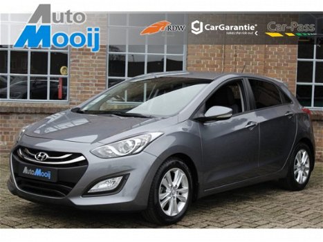 Hyundai i30 - 1.6 GDI Go 2014, LMV, PDC, Bluetooth, Cruise control, Getinte ramen, 33.981km etc - 1