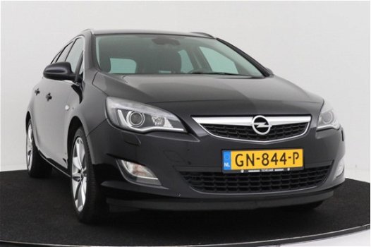 Opel Astra Sports Tourer - 1.4 Turbo Cosmo | Xenon | Trekhaak - 1