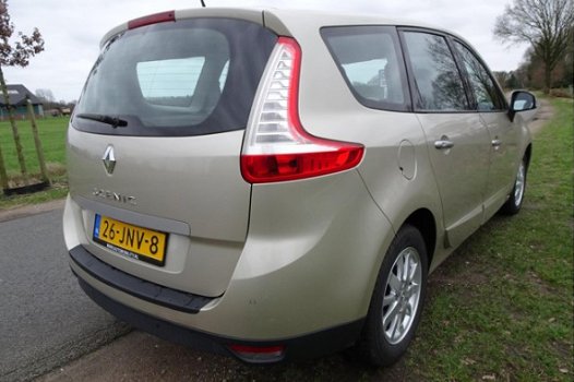 Renault Grand Scénic - 2.0 Privilege perfect onderhouden Zéér veel luxe AUTOMAAT - 1