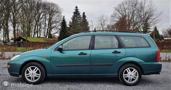 Ford Focus Wagon - 1.6-16V Trend, NWE APK - 1