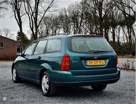 Ford Focus Wagon - 1.6-16V Trend, NWE APK - 1