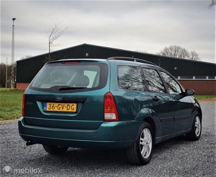 Ford Focus Wagon - 1.6-16V Trend, NWE APK - 1