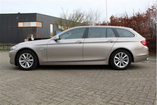 BMW 5-serie Touring - 520D Executive Aut. [ prof. navi xenon ] - 1