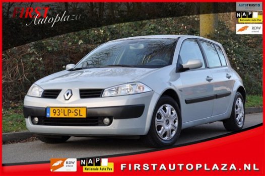 Renault Mégane - 1.4-16V Authentique Comfort 5-DEURS AIRCO/CRUISE NETTE AUTO - 1