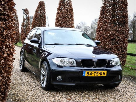 BMW 1-serie - 118i 130 PK Business Line Automaat 5Drs - 1