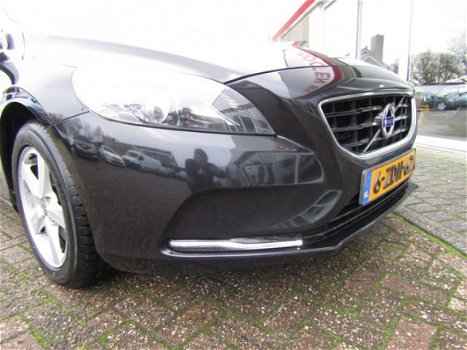 Volvo V40 - 2.0 D4 Momentum Business - 1