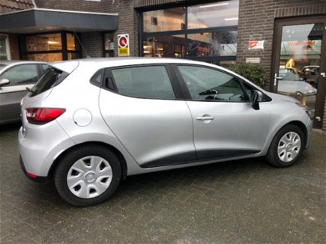 Renault Clio - 0.9 TCE 5-drs. Navigatie - 1