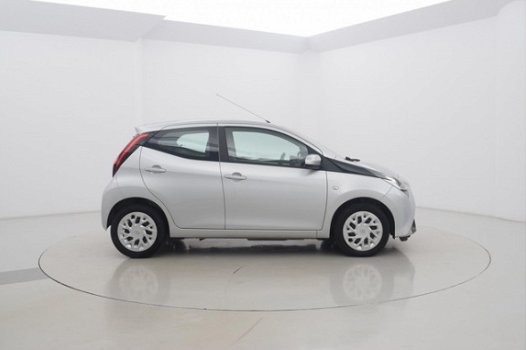 Toyota Aygo - 1.0 VVT-i x-play 5drs - 1