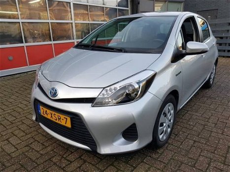 Toyota Yaris - 1.5 Full Hybrid Aspiration CVT-automaat 5drs - 1