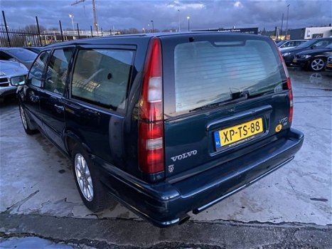 Volvo V70 - 2.5 - 1