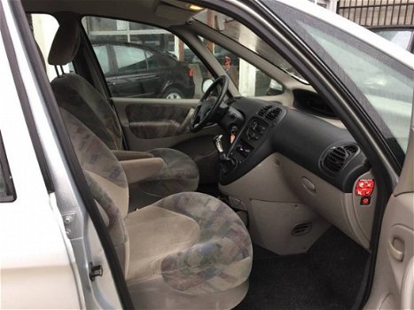 Citroën Xsara Picasso - 1.8i 16V - 1