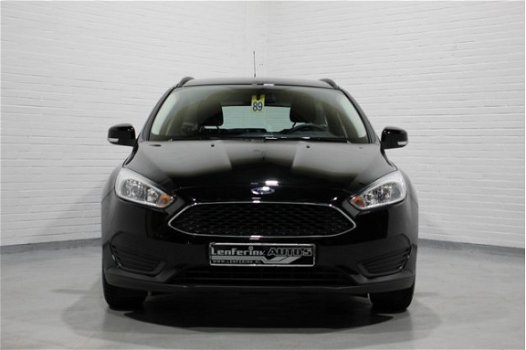 Ford Focus Wagon - 1.0 Trend 101 pk Navi, Airco, Cruise, PDC achter, NL Auto, NAP - 1