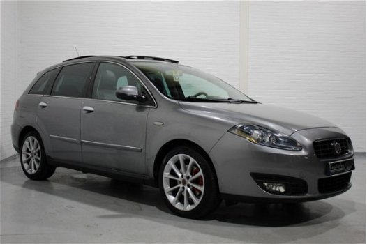 Fiat Croma - 2.4 JTD Emotion 200 pk Automaat, Panoramadak, Lederen Bekleding, Climate Control - 1