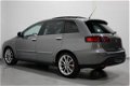 Fiat Croma - 2.4 JTD Emotion 200 pk Automaat, Panoramadak, Lederen Bekleding, Climate Control - 1 - Thumbnail