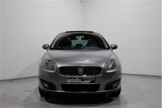 Fiat Croma - 2.4 JTD Emotion 200 pk Automaat, Panoramadak, Lederen Bekleding, Climate Control - 1