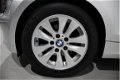 BMW 1-serie - 118i Business Line 143 pk, Airco, Cruise, Multifunctioneel stuur, Regensensor, NL auto - 1 - Thumbnail