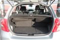 Toyota Yaris - 1.3 VVTi Sol AIRCO /RADIOCD /ELECTRISCHE RAMEN /SPIEGELS/ - 1 - Thumbnail
