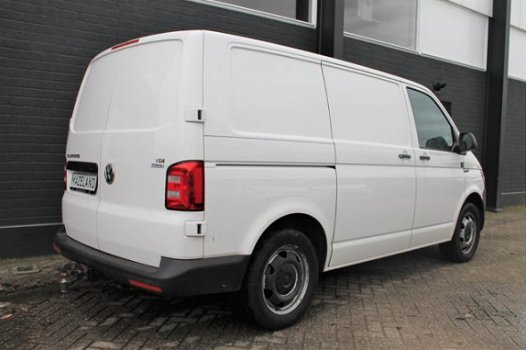 Volkswagen Transporter - 2.0 TDI 180PK DSG Automaat - Airco - Cruise - PDC - € 15.900, - Ex - 1