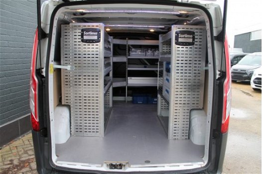 Ford Transit Custom - 290 2.2 TDCI 125PK L2H1 - Airco - Navi - Cruise - € 10.950, - Ex - 1