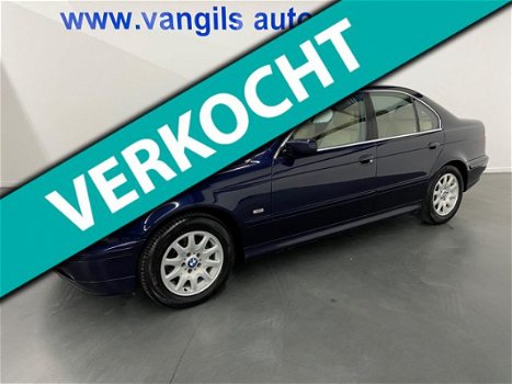 BMW 5-serie - 525i Executive AUTOMAAT, LEER, PDC - 1