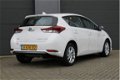 Toyota Auris - 1.8 Hybrid Aspiration | Cruise control | Climate control | - 1 - Thumbnail