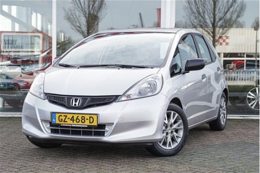 Honda Jazz - 1.2i V-TEC COOL PLUS - SUNROOF - TREKHAAK - Parkeersensoren - 1