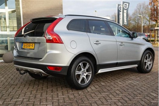 Volvo XC60 - D5 AWD MOMENTUM GEARTRONIC STYLING - 1