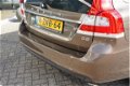 Volvo V70 - D2 115PK NORDIC+ |NAVI|STANDKACHEL|ONCALL|STOELVERW.|CRUISE|PDC| - 1 - Thumbnail