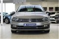Volkswagen Passat Variant - 2.0 TDI 150PK BMT Business Edition R NAVIGATIE / LED / VIRTUAL DISPLAY/ - 1 - Thumbnail