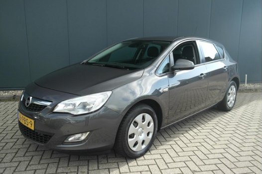 Opel Astra - 1.4 16v 100pk Edition - 1