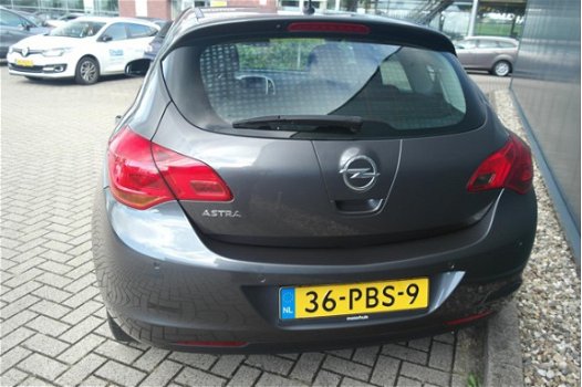 Opel Astra - 1.4 16v 100pk Edition - 1