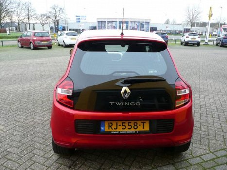 Renault Twingo - TCe 90 Intens RIJKLAAR 5.762KM - 1