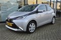 Toyota Aygo - 1.0 VVT-i x-play Rijklaarprijs - 1 - Thumbnail