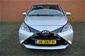 Toyota Aygo - 1.0 VVT-i x-play Rijklaarprijs - 1 - Thumbnail