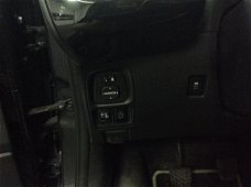 Toyota Aygo - 1.0 VVT-i 69pk 5D x-clusiv + Navigatie