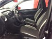 Toyota Aygo - 1.0 VVT-i 69pk 5D x-clusiv + Navigatie - 1 - Thumbnail