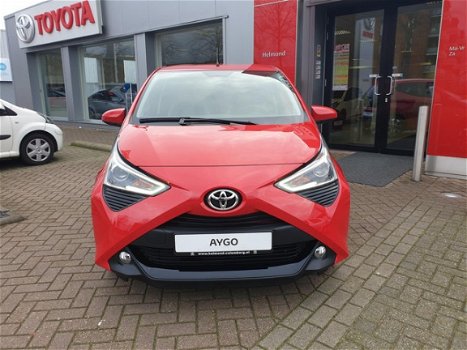 Toyota Aygo - 5D x-joy 1.0 VVT-i 72pk - 1