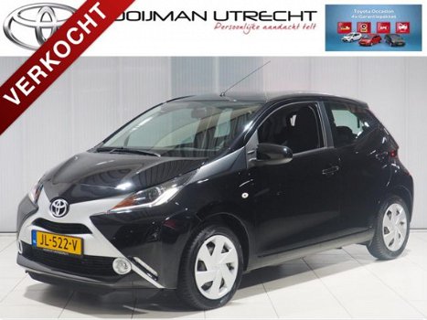 Toyota Aygo - 1.0 VVT-i 69pk 5D x-play - 1