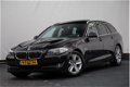 BMW 5-serie Touring - 530d High Executive Pano Comfort stoelen HuD - 1 - Thumbnail