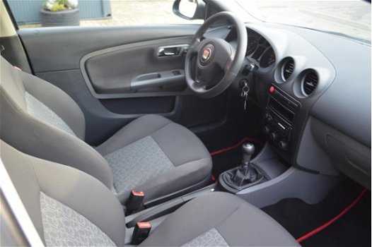Seat Ibiza - 1.4 16V 85pk 3DRS | Airco | Cruise | LM-Velgen - 1