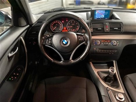 BMW 1-serie - 116i 5 deurs 116pk Navi/MTF-stuur/Airco ECC/Led/18'LM velgen/Elek pakket Nette auto - 1