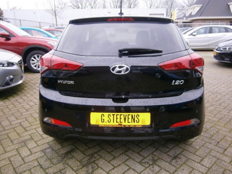 Hyundai i20 - 1.2 HP i-Motion Premium - 1