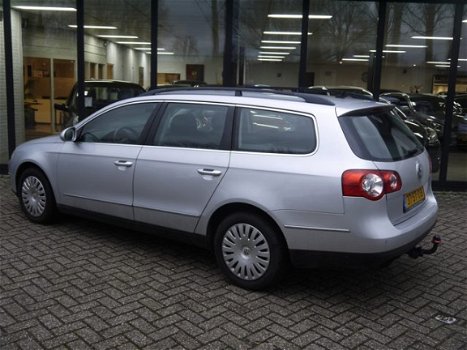 Volkswagen Passat Variant - 2.0 FSI Comfortline*Navi*ECC - 1