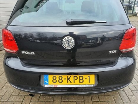 Volkswagen Polo - 1.6 TDI Highline met AIRCO en NIEUWE APK - 1