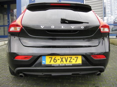 Volvo V40 - 1.6 T4 180PK Summum - 1