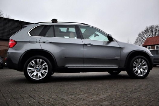 BMW X5 - XDrive48i High Executive | 7 Persoons | Panorama | Camera | NAP | Perfect Onderhouden | Xe - 1