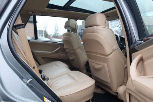 BMW X5 - XDrive48i High Executive | 7 Persoons | Panorama | Camera | NAP | Perfect Onderhouden | Xe - 1