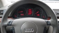 Audi A4 Avant - 3.0 quattro Exclusive Airco Cruise Leder Trekhaak