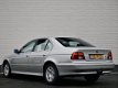 BMW 5-serie - 520i Automaat/Cruise/Airco/Bijtellingsvriendelijk - 1 - Thumbnail